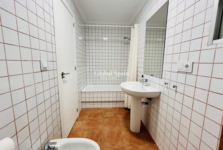 Wiederverkauf - WOHNUNG -
GUARDAMAR DEL SEGURA - Costa Blanca