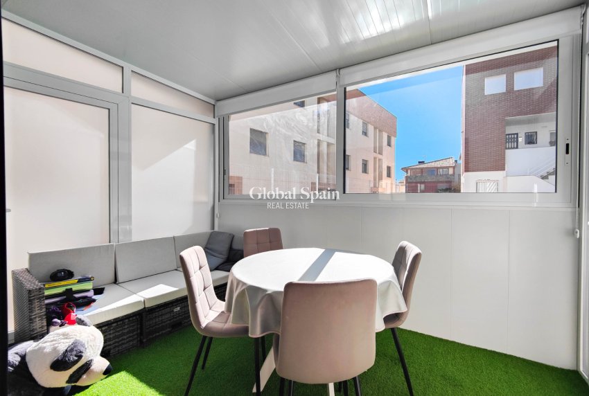 Wiederverkauf - WOHNUNG -
GUARDAMAR DEL SEGURA - Costa Blanca