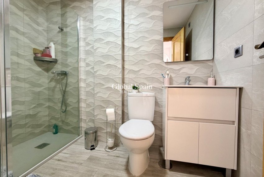 Wiederverkauf - WOHNUNG -
GUARDAMAR DEL SEGURA - Costa Blanca