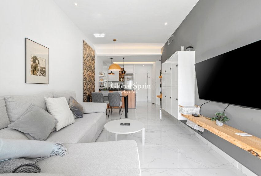 Wiederverkauf - WOHNUNG -
GUARDAMAR DEL SEGURA - Costa Blanca