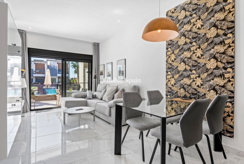 Wiederverkauf - WOHNUNG -
GUARDAMAR DEL SEGURA - Costa Blanca