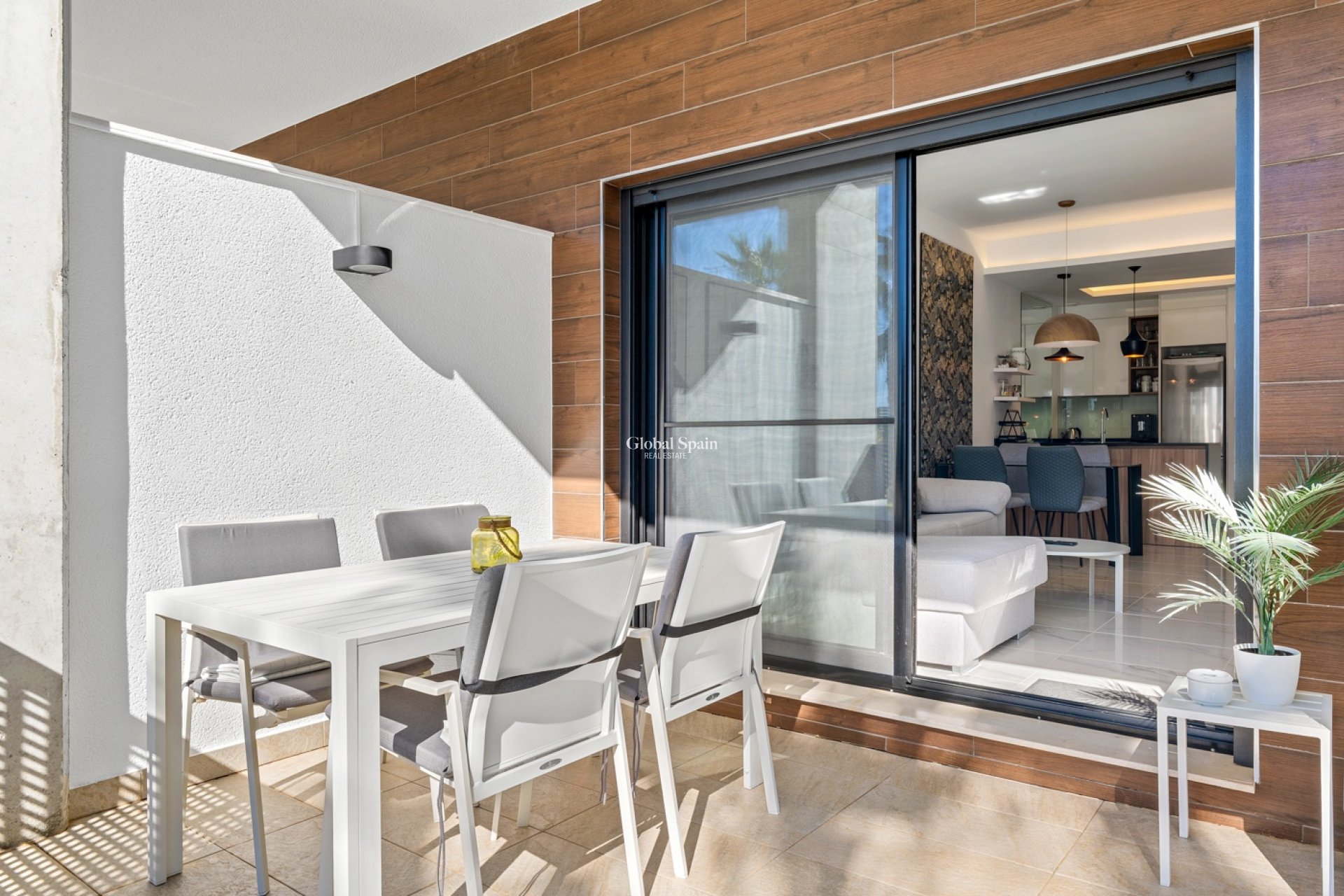 Wiederverkauf - WOHNUNG -
GUARDAMAR DEL SEGURA - Costa Blanca