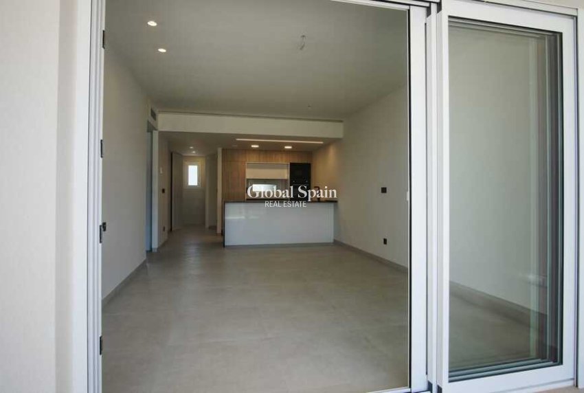 Wiederverkauf - WOHNUNG -
GUARDAMAR DEL SEGURA - Costa Blanca