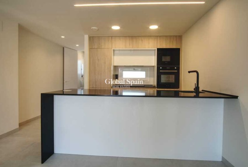 Wiederverkauf - WOHNUNG -
GUARDAMAR DEL SEGURA - Costa Blanca