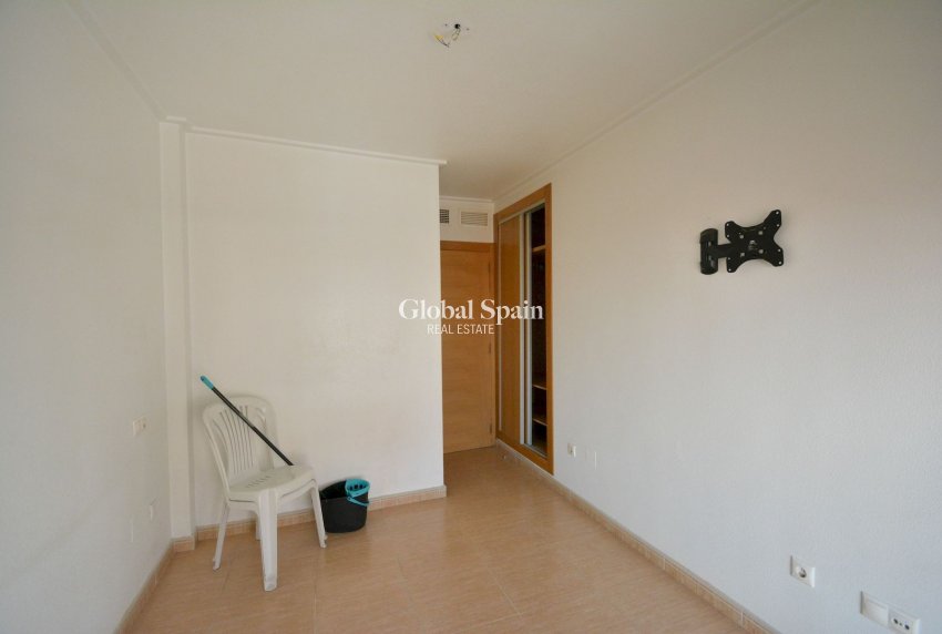 Wiederverkauf - WOHNUNG -
GUARDAMAR DEL SEGURA - Costa Blanca