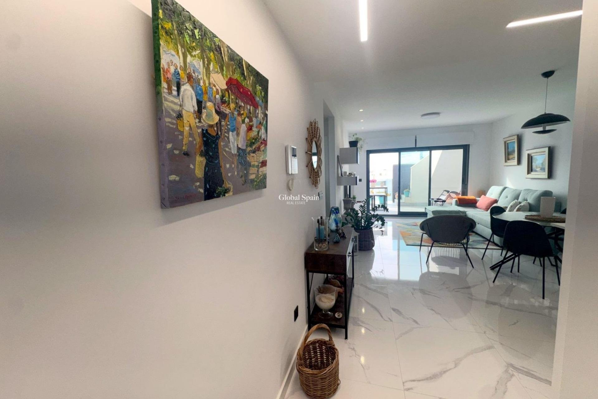 Wiederverkauf - WOHNUNG -
GUARDAMAR DEL SEGURA - Costa Blanca