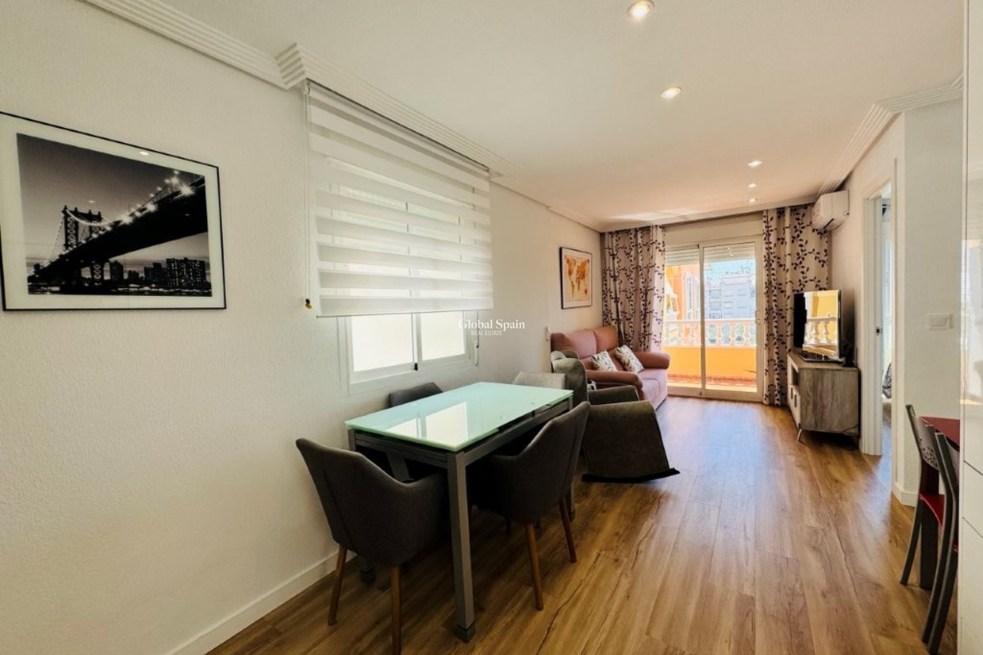 Wiederverkauf - WOHNUNG -
GUARDAMAR DEL SEGURA - Costa Blanca