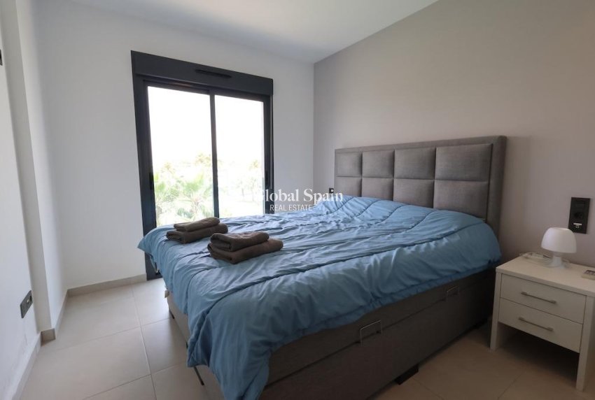 Wiederverkauf - WOHNUNG -
GUARDAMAR DEL SEGURA - Costa Blanca