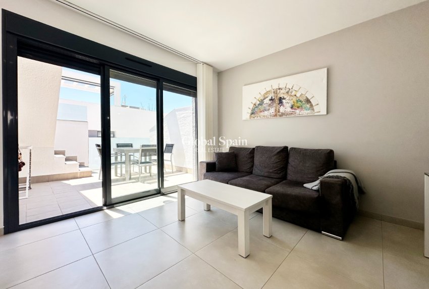 Wiederverkauf - WOHNUNG -
GUARDAMAR DEL SEGURA - Costa Blanca