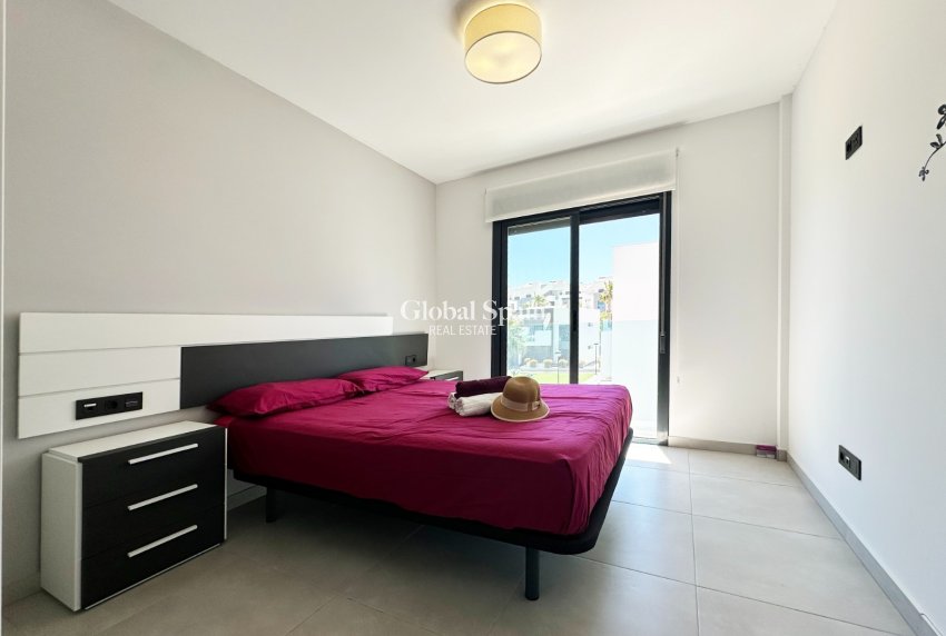 Wiederverkauf - WOHNUNG -
GUARDAMAR DEL SEGURA - Costa Blanca