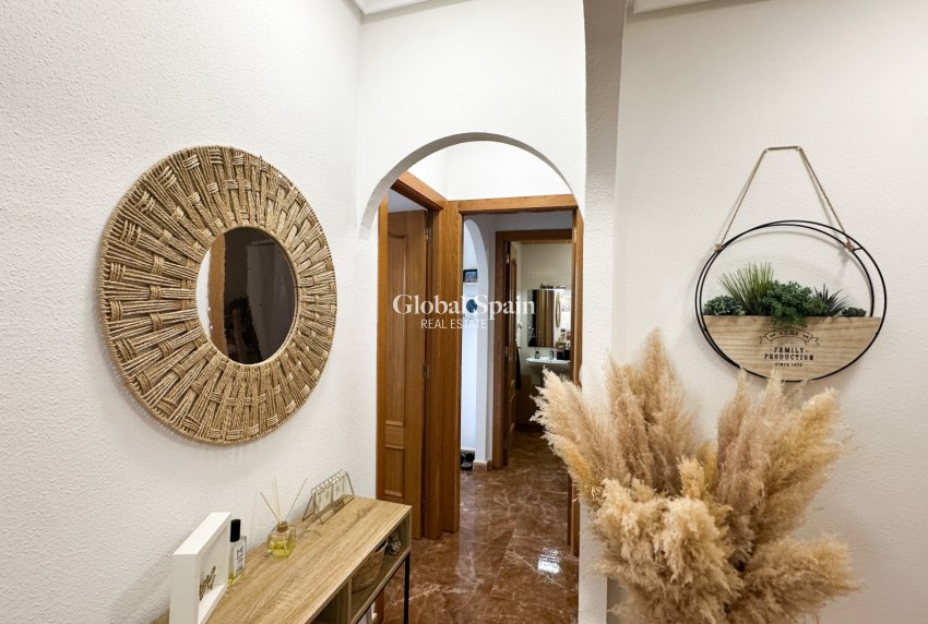 Wiederverkauf - WOHNUNG -
GUARDAMAR DEL SEGURA - Costa Blanca