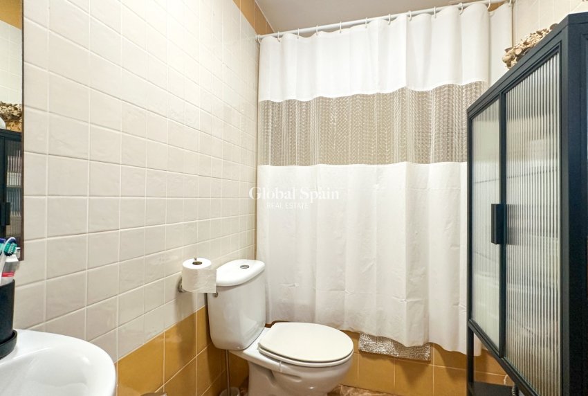 Wiederverkauf - WOHNUNG -
GUARDAMAR DEL SEGURA - Costa Blanca