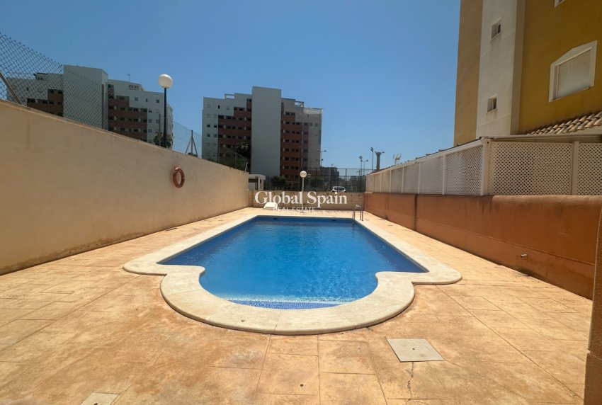 Wiederverkauf - WOHNUNG -
GUARDAMAR DEL SEGURA - Costa Blanca