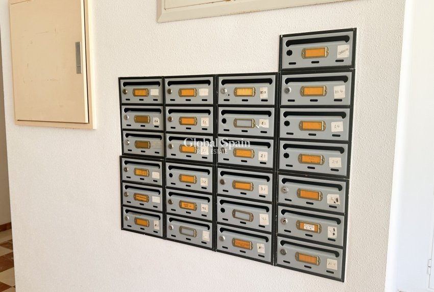 Wiederverkauf - WOHNUNG -
GUARDAMAR DEL SEGURA - Costa Blanca