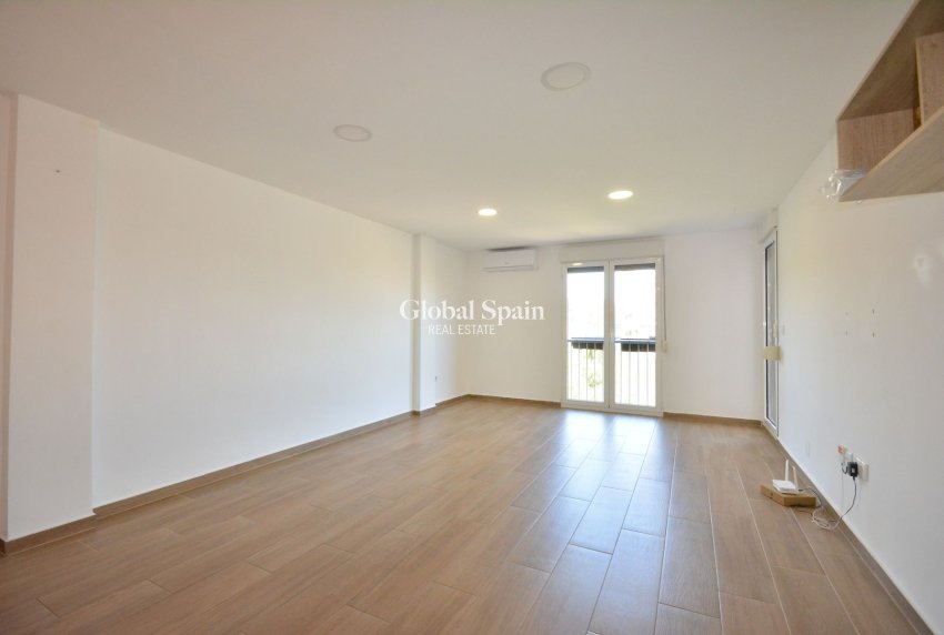 Wiederverkauf - WOHNUNG -
GUARDAMAR DEL SEGURA - Costa Blanca