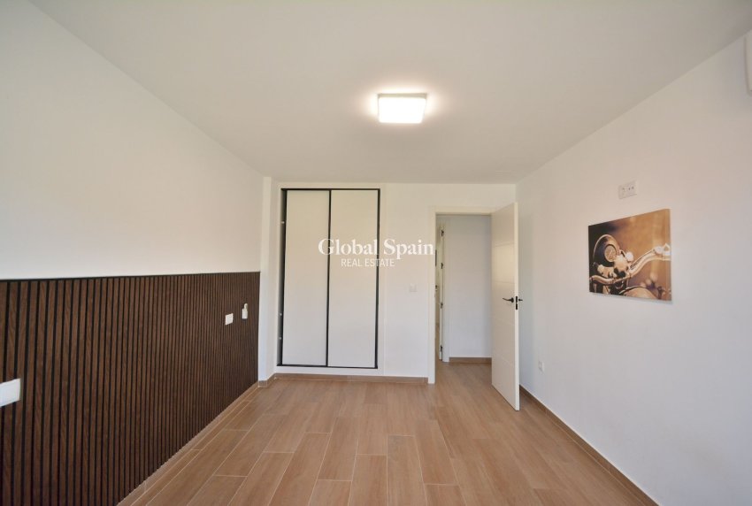 Wiederverkauf - WOHNUNG -
GUARDAMAR DEL SEGURA - Costa Blanca