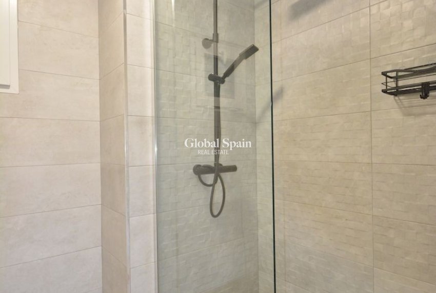 Wiederverkauf - WOHNUNG -
GUARDAMAR DEL SEGURA - Costa Blanca