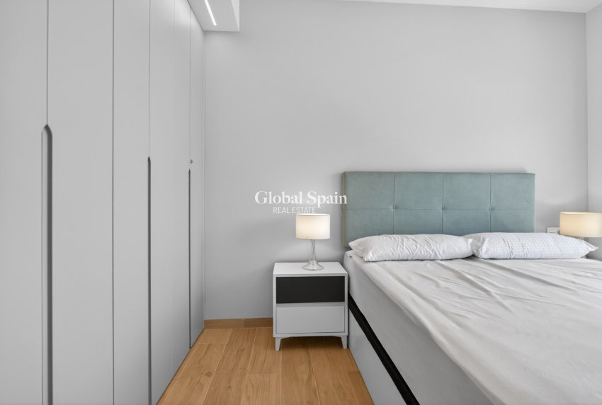Wiederverkauf - WOHNUNG -
GUARDAMAR DEL SEGURA - Costa Blanca