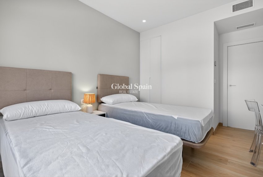 Wiederverkauf - WOHNUNG -
GUARDAMAR DEL SEGURA - Costa Blanca
