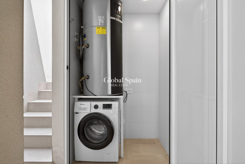 Wiederverkauf - WOHNUNG -
GUARDAMAR DEL SEGURA - Costa Blanca