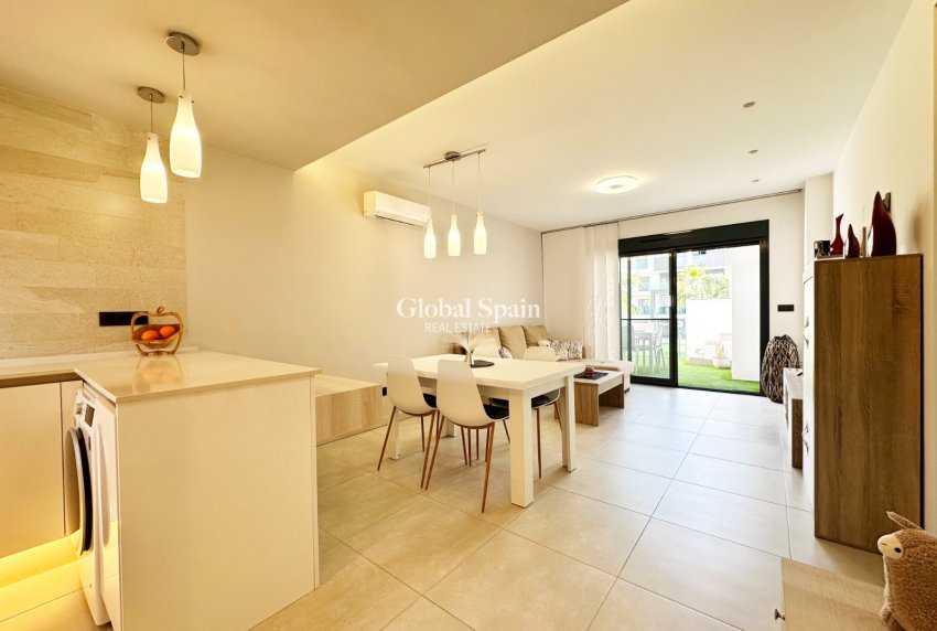Wiederverkauf - WOHNUNG -
GUARDAMAR DEL SEGURA - Costa Blanca