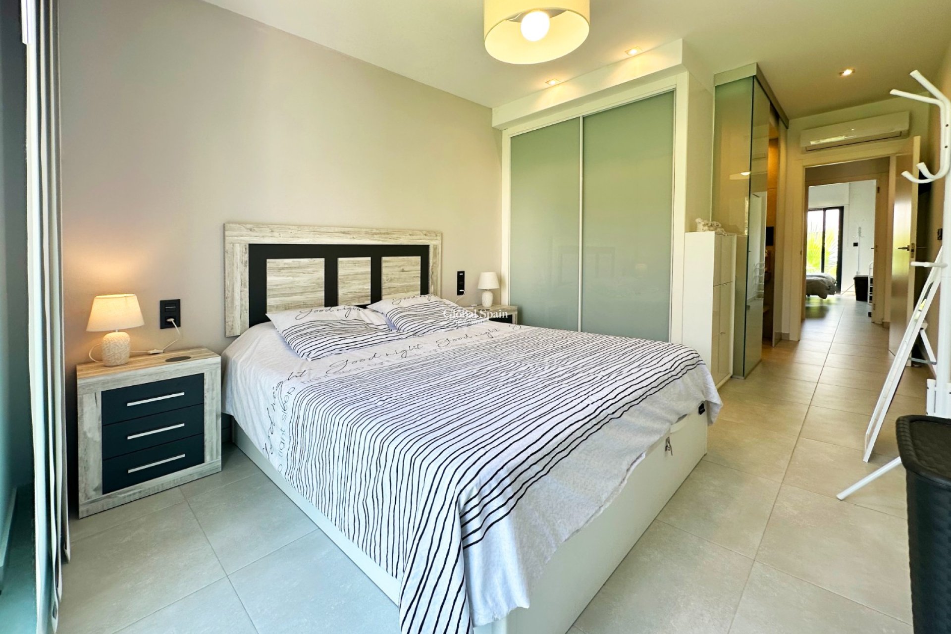 Wiederverkauf - WOHNUNG -
GUARDAMAR DEL SEGURA - Costa Blanca