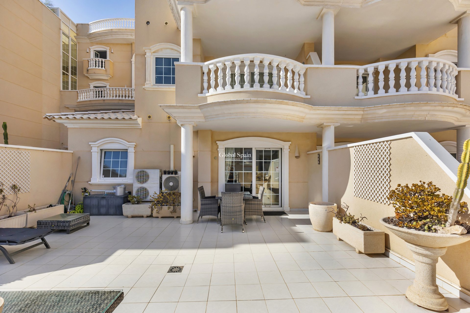 Wiederverkauf - WOHNUNG -
GUARDAMAR DEL SEGURA - Costa Blanca
