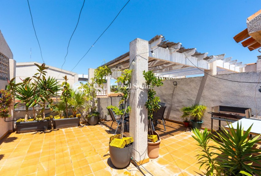 Wiederverkauf - WOHNUNG -
GUARDAMAR DEL SEGURA - El moncayo
