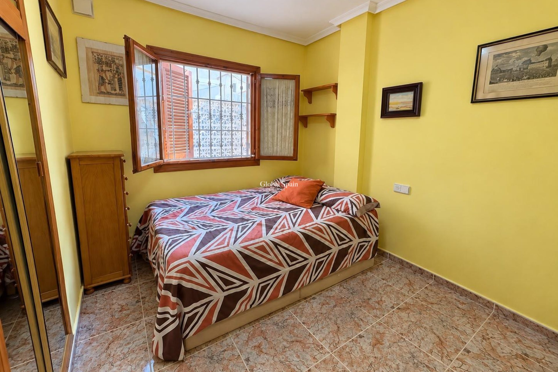 Wiederverkauf - WOHNUNG -
GUARDAMAR DEL SEGURA - El moncayo
