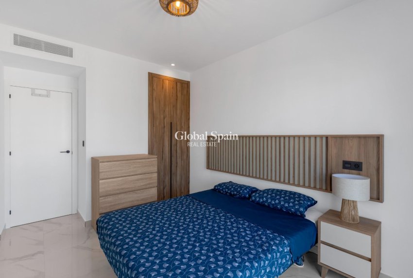 Wiederverkauf - WOHNUNG -
GUARDAMAR DEL SEGURA - EL RASO