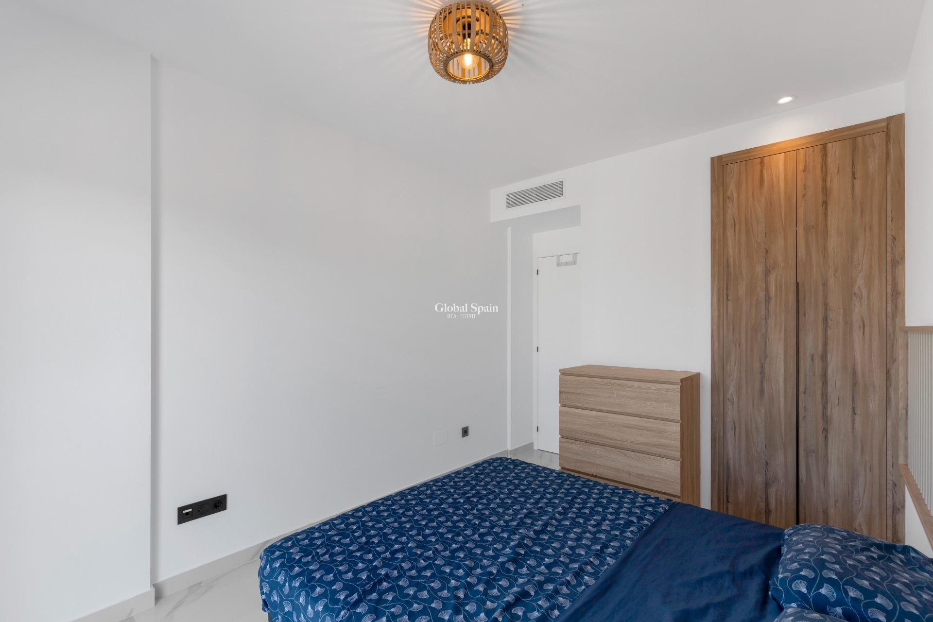 Wiederverkauf - WOHNUNG -
GUARDAMAR DEL SEGURA - EL RASO