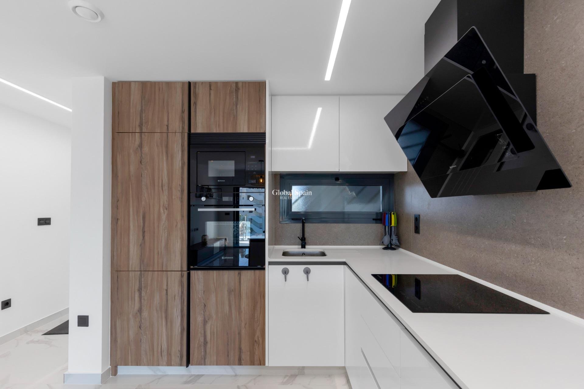 Wiederverkauf - WOHNUNG -
GUARDAMAR DEL SEGURA - EL RASO