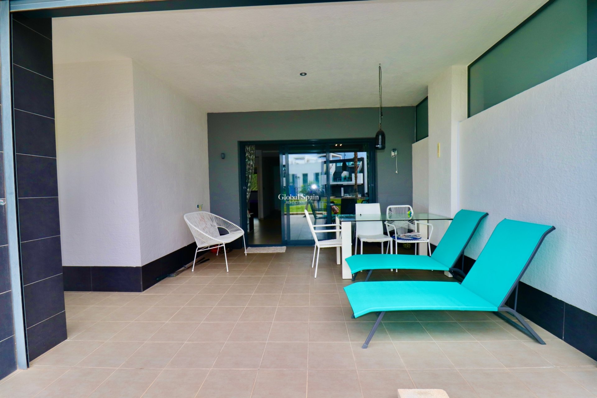 Wiederverkauf - WOHNUNG -
GUARDAMAR DEL SEGURA - Guardamar - El Raso