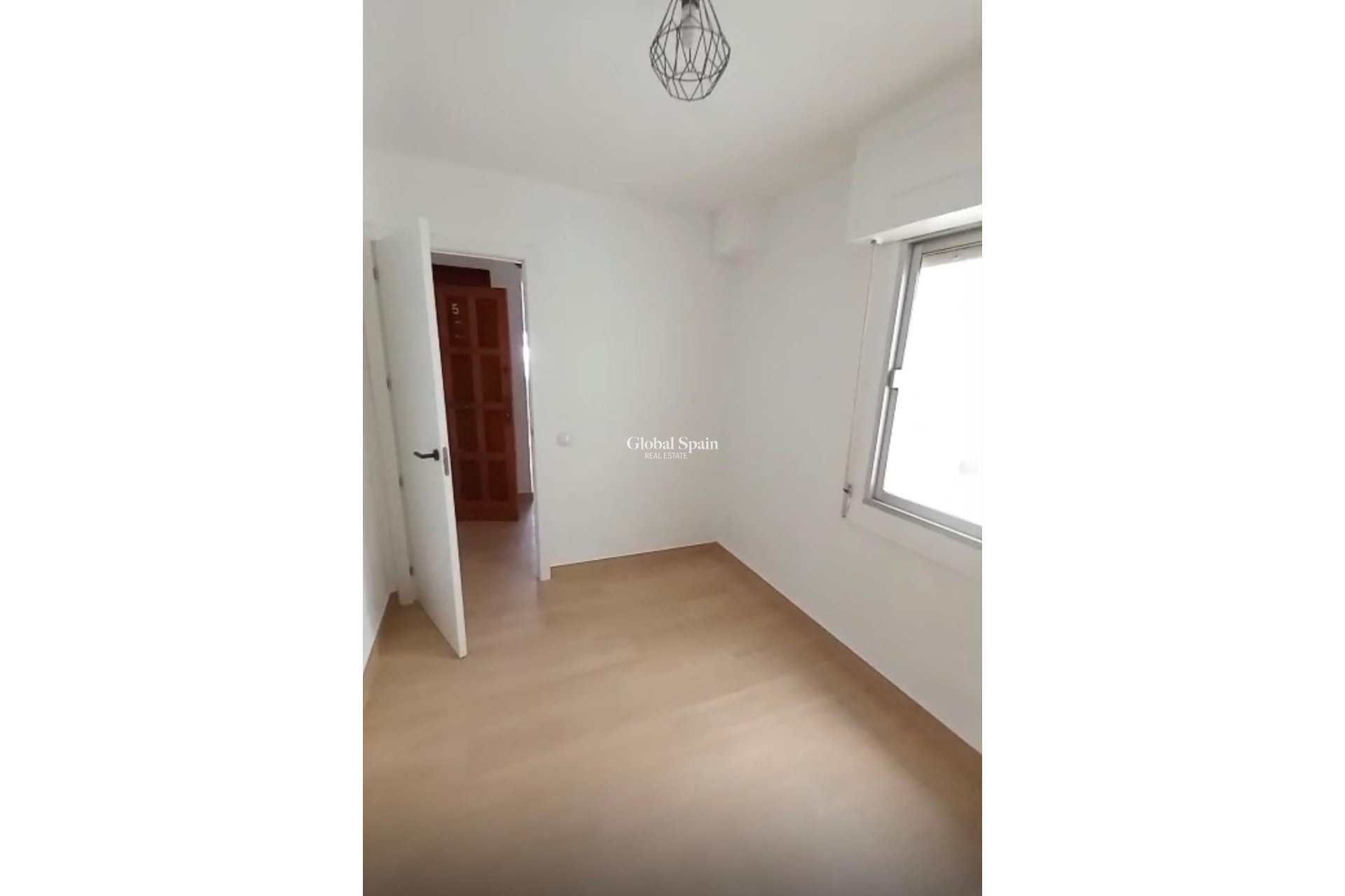 Wiederverkauf - WOHNUNG -
GUARDAMAR DEL SEGURA - Guardamar Playa