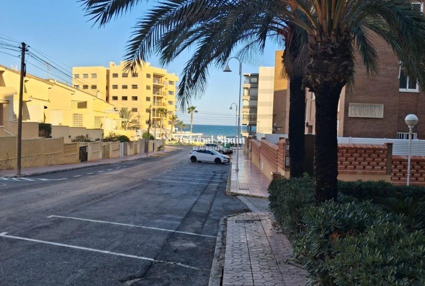 Wiederverkauf - WOHNUNG -
GUARDAMAR DEL SEGURA - Guardamar Playa