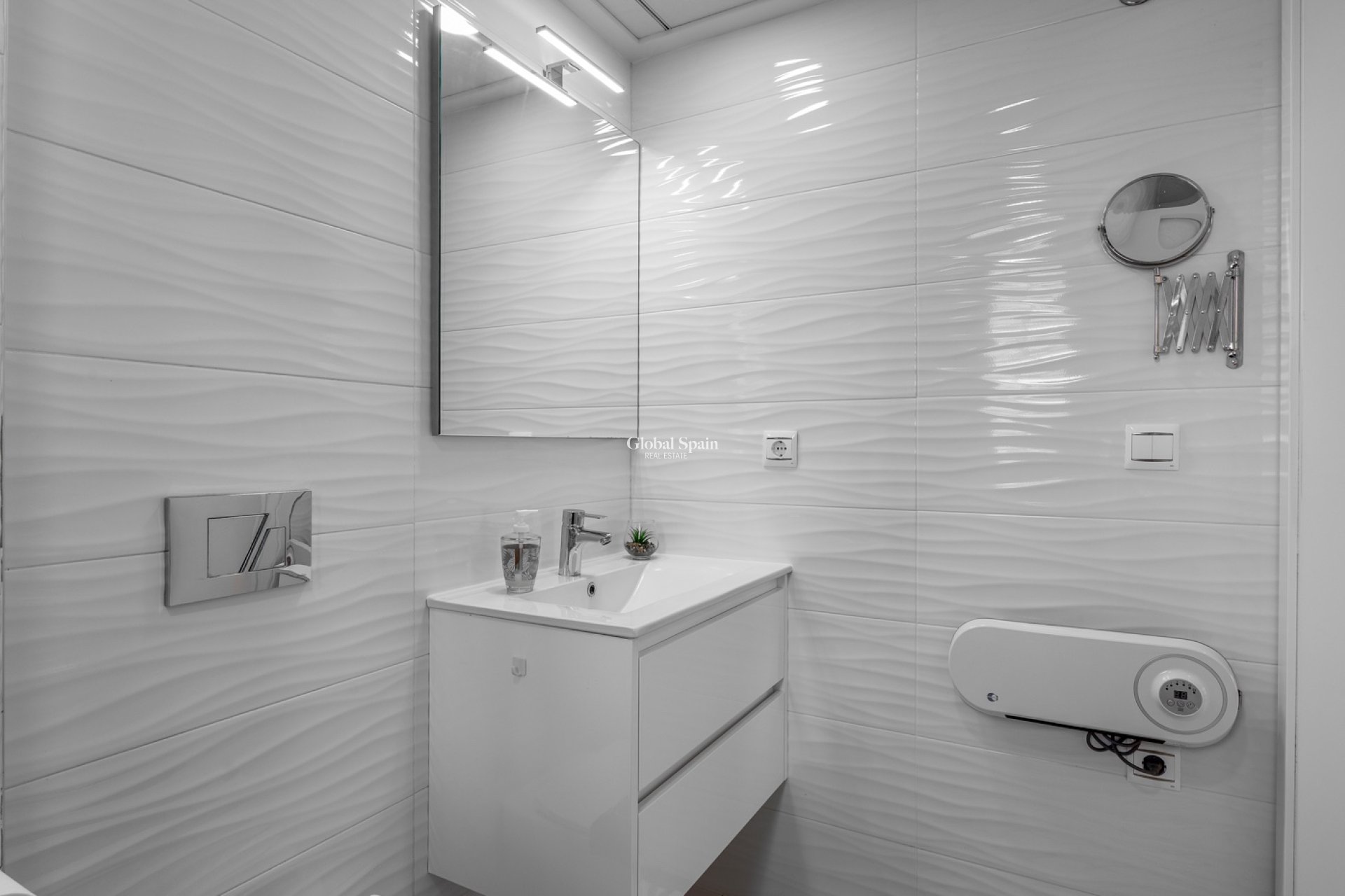 Wiederverkauf - WOHNUNG -
GUARDAMAR DEL SEGURA - Guardamar
