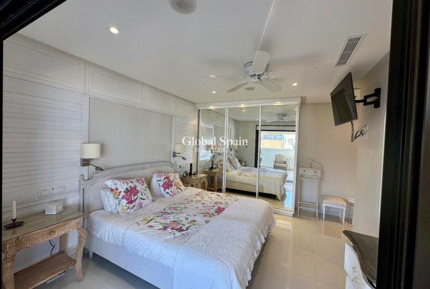 Wiederverkauf - WOHNUNG -
GUARDAMAR DEL SEGURA - Marjal Beach