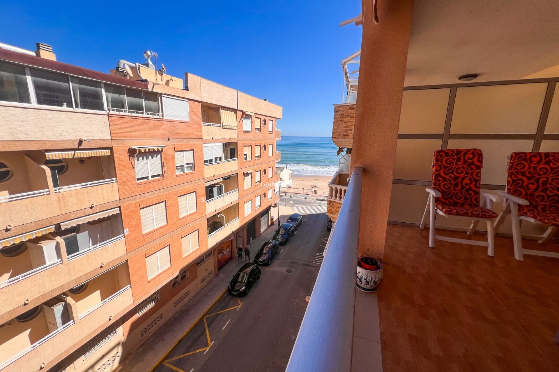 Wiederverkauf - WOHNUNG -
GUARDAMAR DEL SEGURA - Playa Centro Guardamar