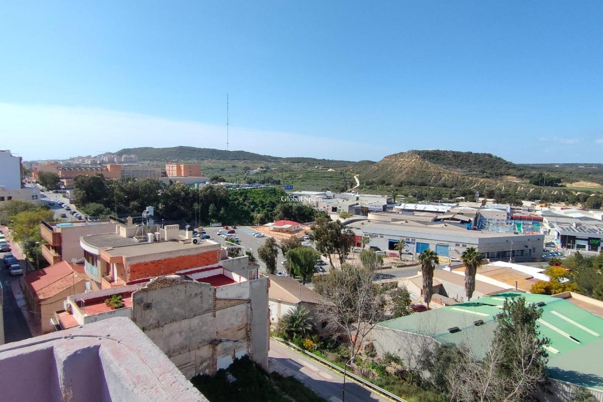 Wiederverkauf - WOHNUNG -
GUARDAMAR DEL SEGURA - Zona Pueblo