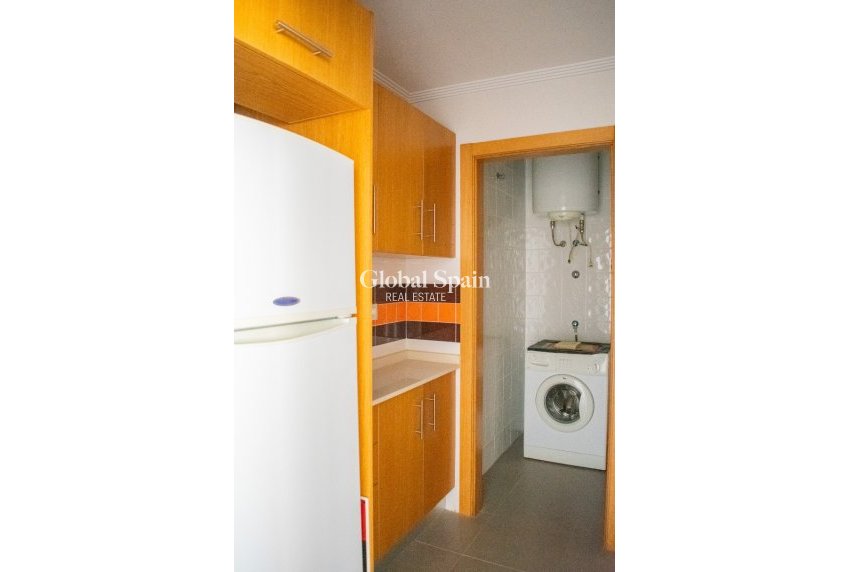 Wiederverkauf - WOHNUNG -
GUARDAMAR DEL SEGURA