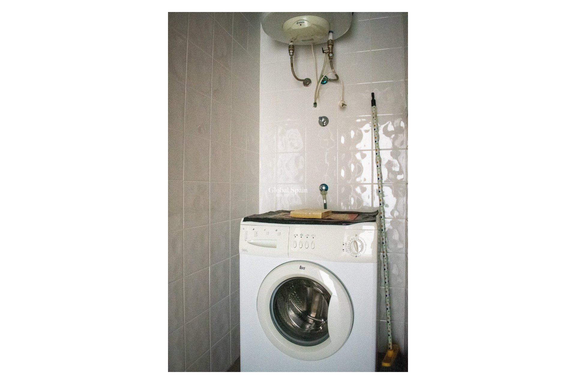 Wiederverkauf - WOHNUNG -
GUARDAMAR DEL SEGURA