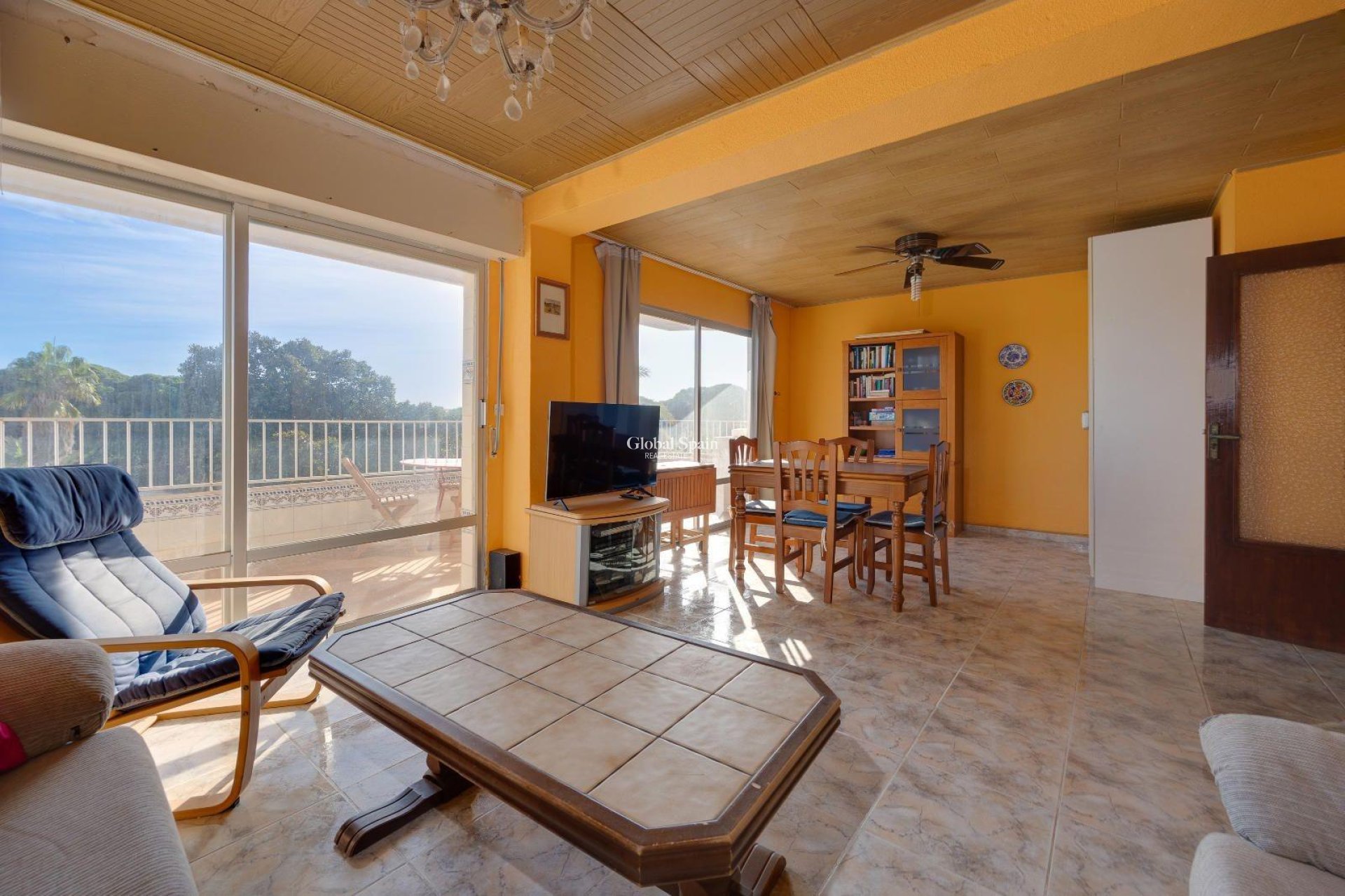 Wiederverkauf - WOHNUNG -
GUARDAMAR DEL SEGURA