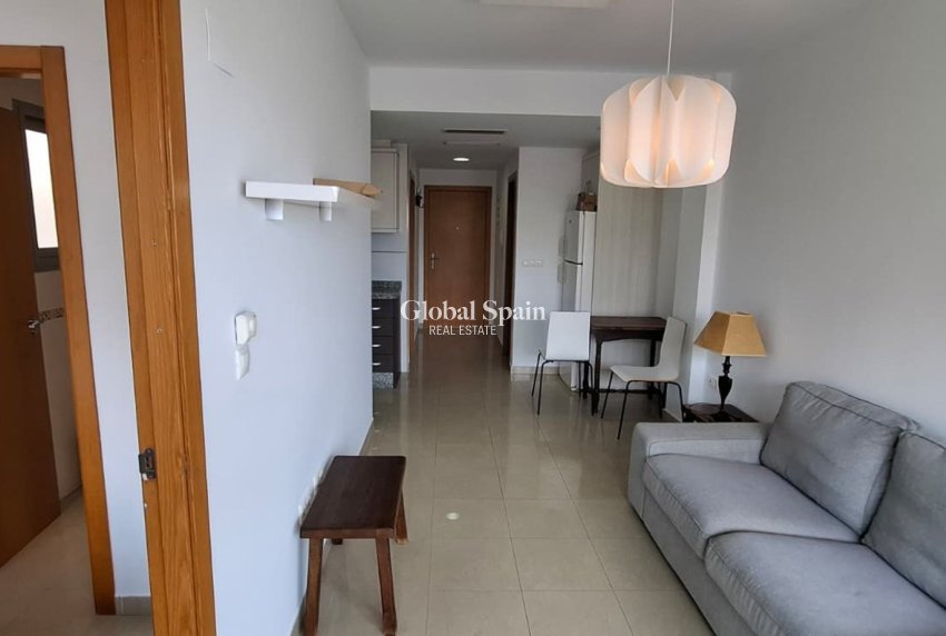 Wiederverkauf - WOHNUNG -
GUARDAMAR DEL SEGURA