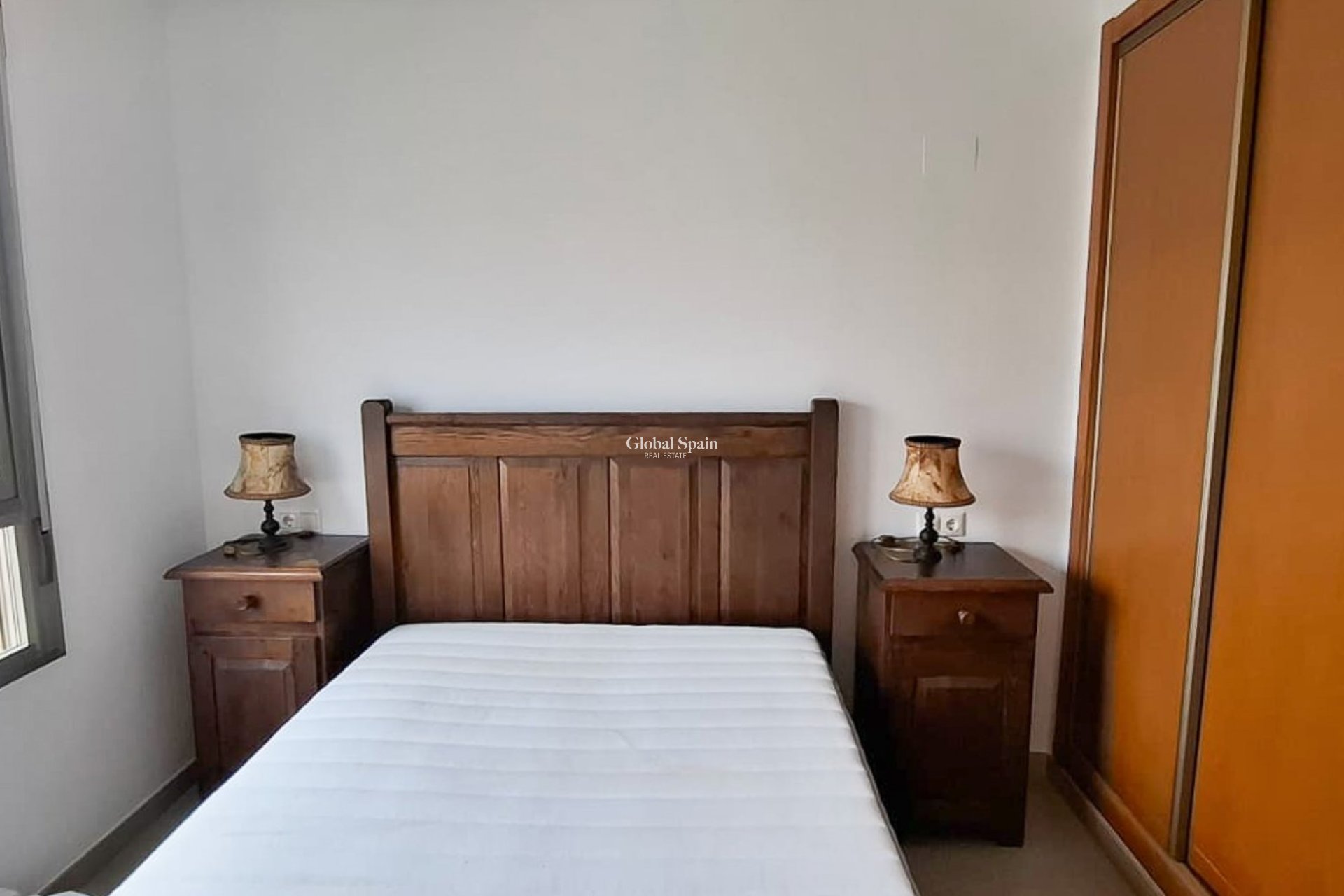 Wiederverkauf - WOHNUNG -
GUARDAMAR DEL SEGURA