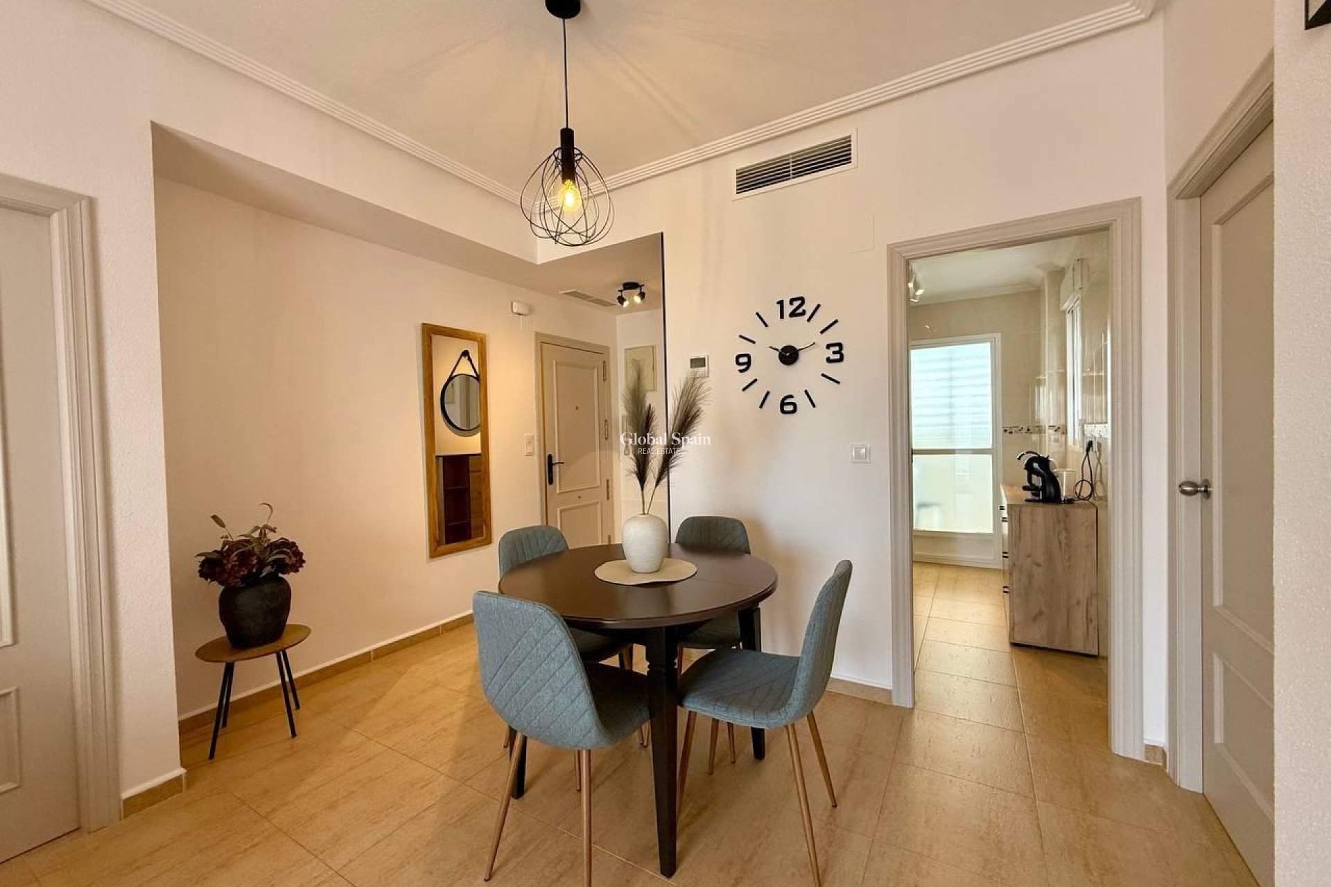 Wiederverkauf - WOHNUNG -
GUARDAMAR DEL SEGURA