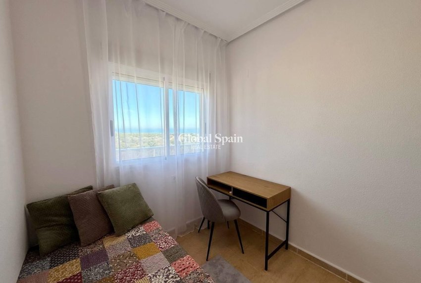 Wiederverkauf - WOHNUNG -
GUARDAMAR DEL SEGURA