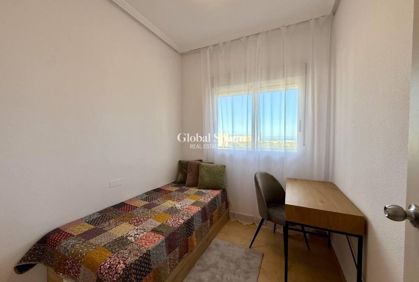 Wiederverkauf - WOHNUNG -
GUARDAMAR DEL SEGURA