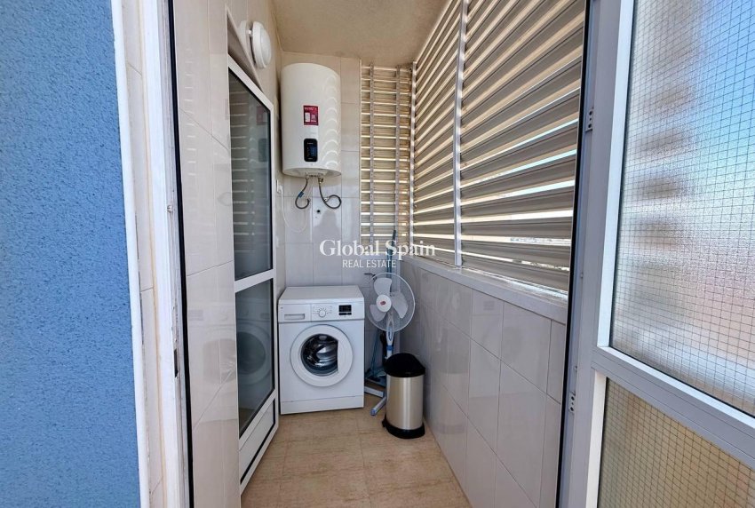 Wiederverkauf - WOHNUNG -
GUARDAMAR DEL SEGURA