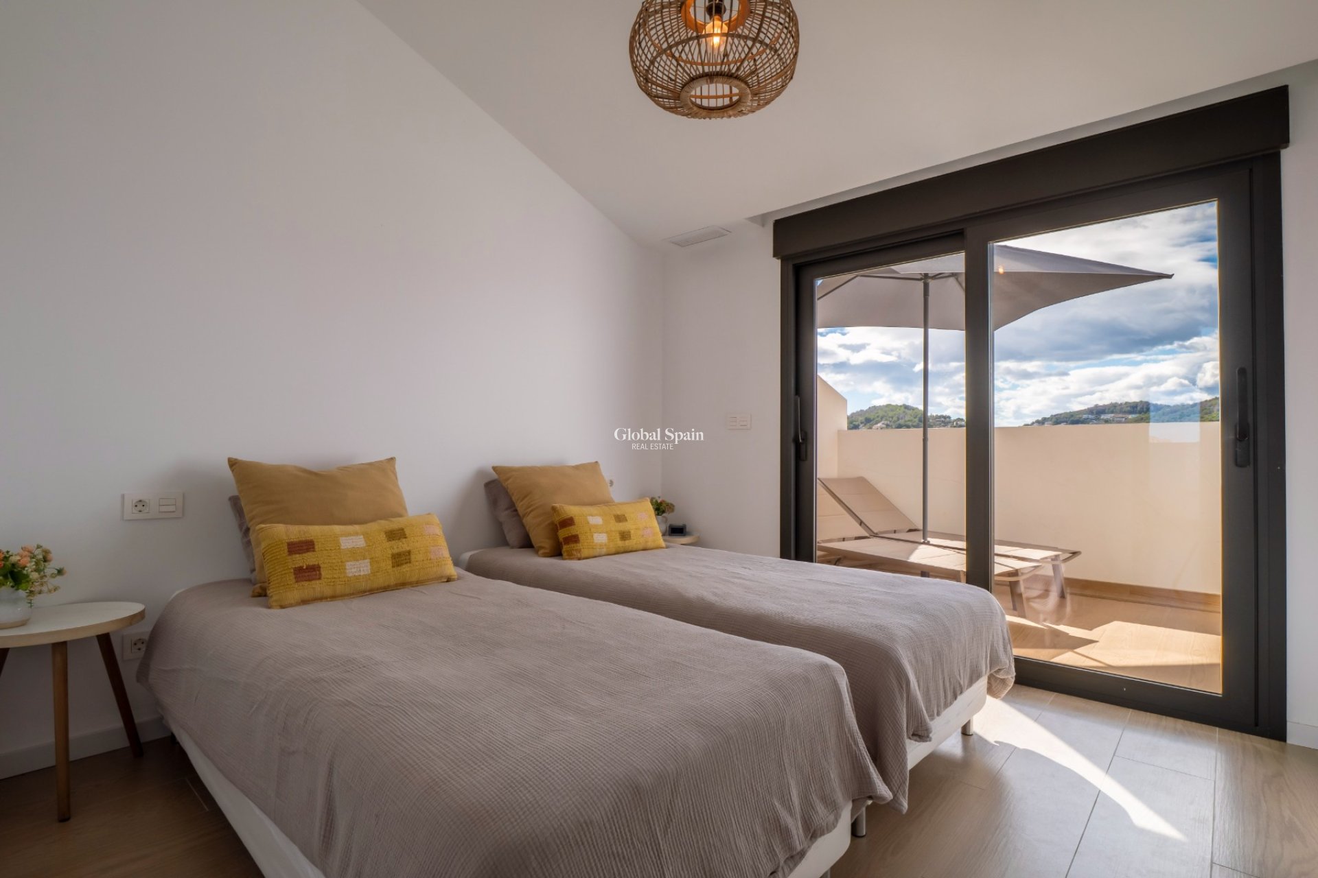 Wiederverkauf - WOHNUNG -
JÁVEA - El Arenal