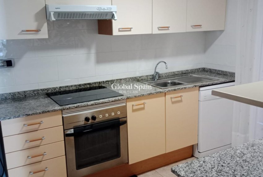 Wiederverkauf - WOHNUNG -
LA MANGA DEL MAR MENOR - Costa Calida